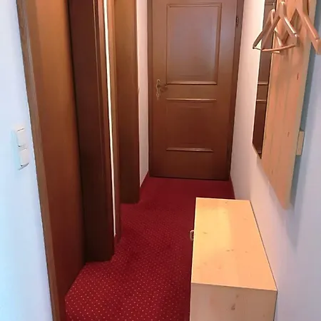 Haus Doerfler Lägenhet *